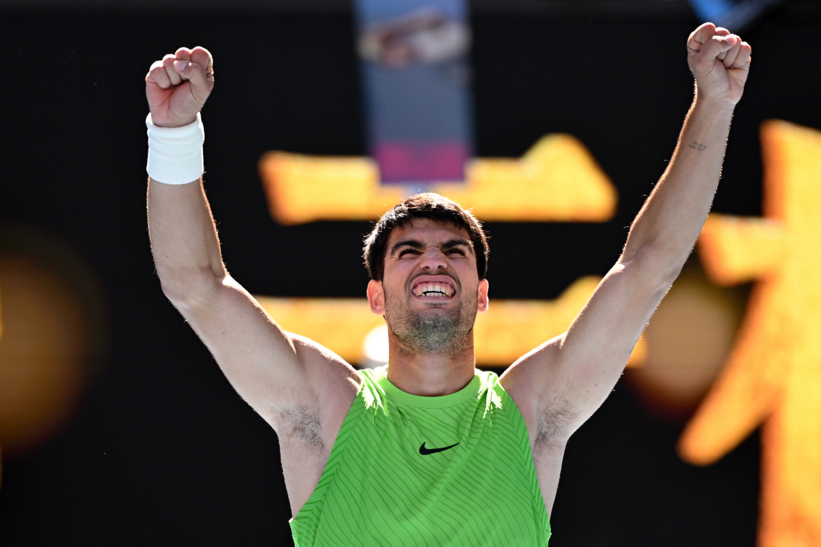 Drugi krok Carlosa Alcaraza. Pięciosetowa bitwa czołowej rakiety Hiszpanii