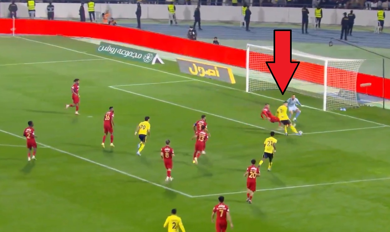 Ronaldo nie zawiódł - 960. gol w karierze. Klasowe wykończenie