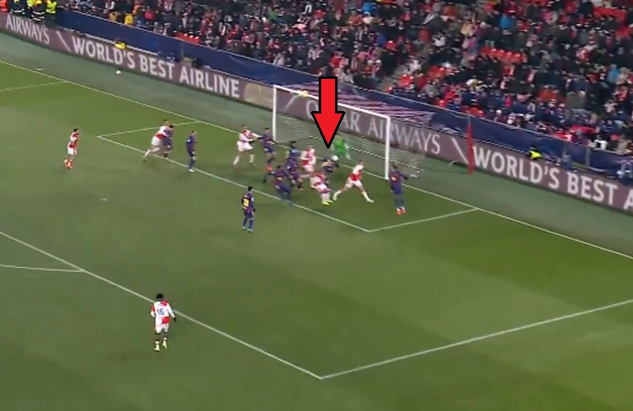 Nie o takie przełamanie chodziło. Samobój Lewandowskiego!