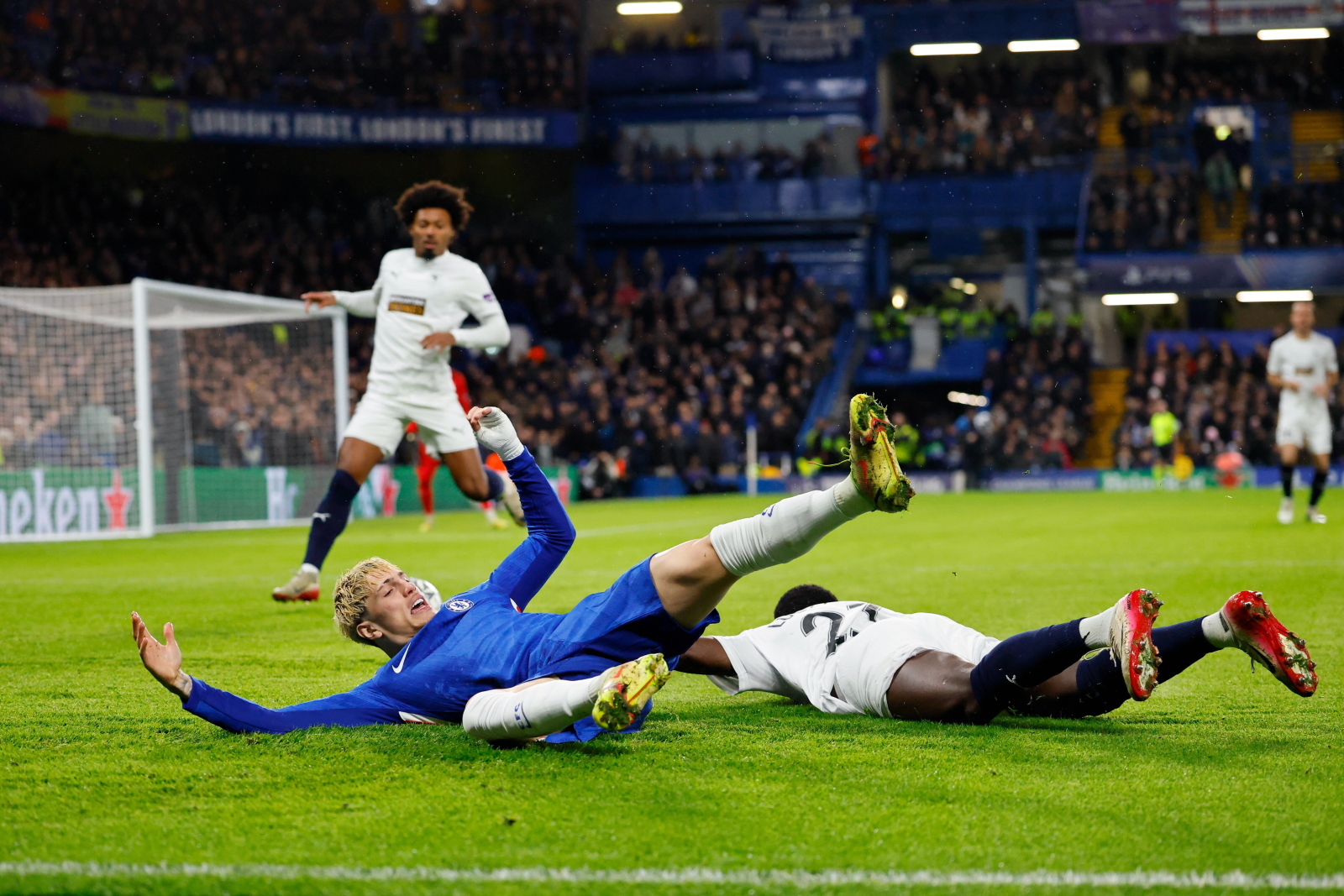 Męki Chelsea z mistrzem Cypru. Zdecydował jeden gol