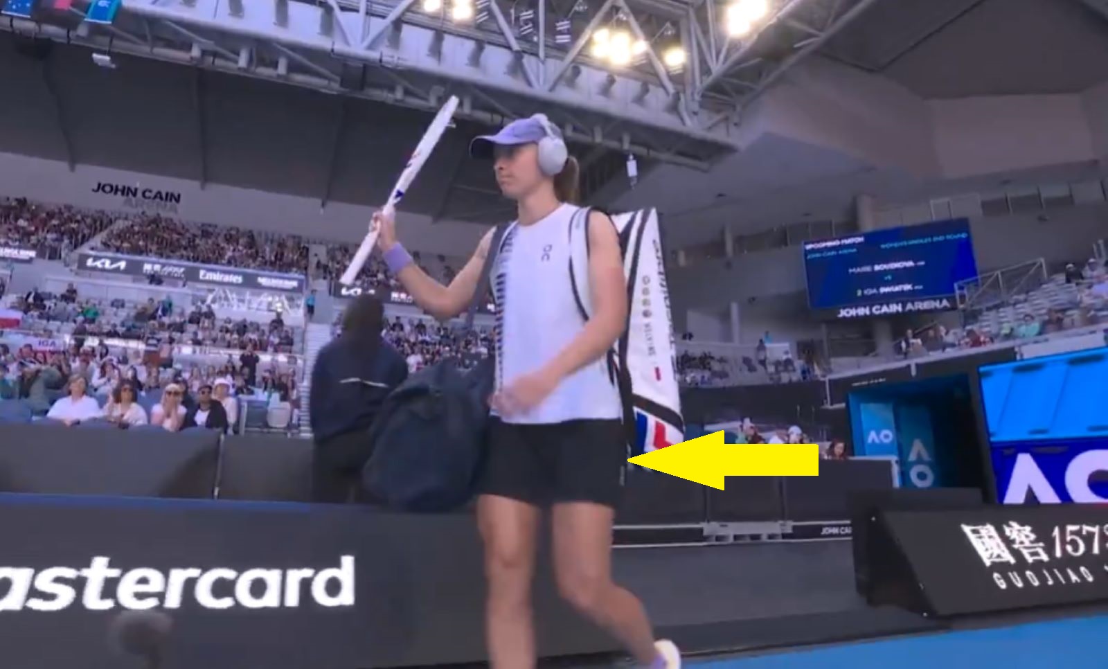 Świątek wyszła na kort. W oczy rzuciło się jedno