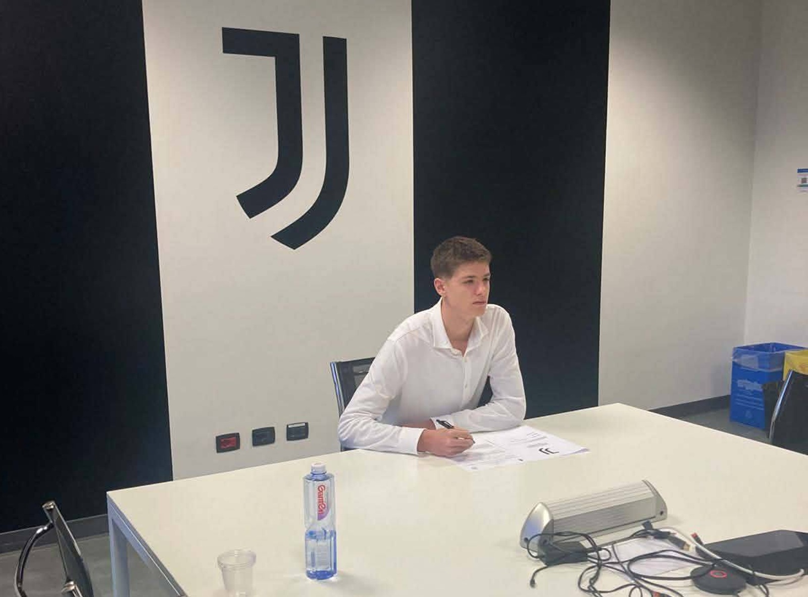 "To zdarza się bardzo rzadko". Juventus wypatrzył Polaka z szóstej ligi
