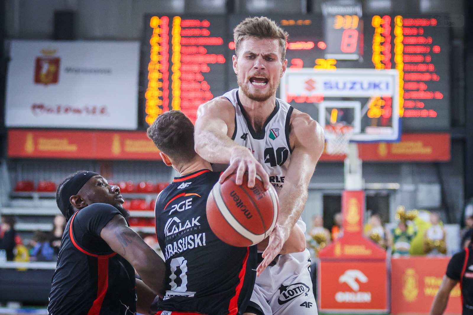 Mistrz skompromitował wicemistrza. Co to w ogóle było?