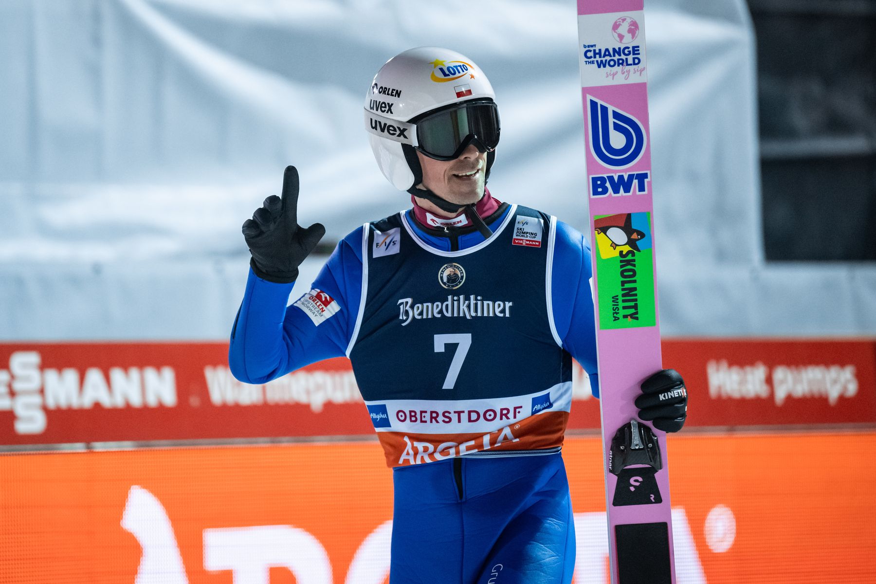 MŚ w lotach narciarskich 2026. Gdzie oglądać? Będzie w TV? O której start finału?