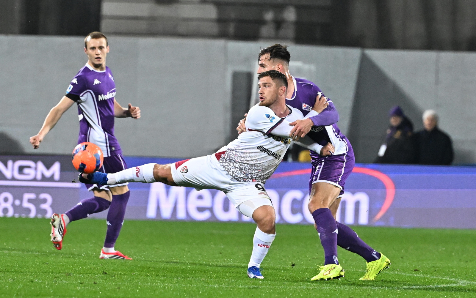 Zimny prysznic dla Fiorentiny. Stres nie opuszcza przeciwnika Jagiellonii