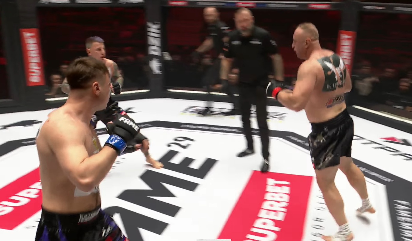 Sam przeciwko dwóm! King Kong rozbity już w pierwszej rundzie