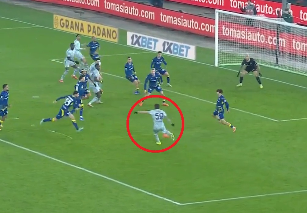 Ależ to zrobił. Cudowny gol kolegi Polaków