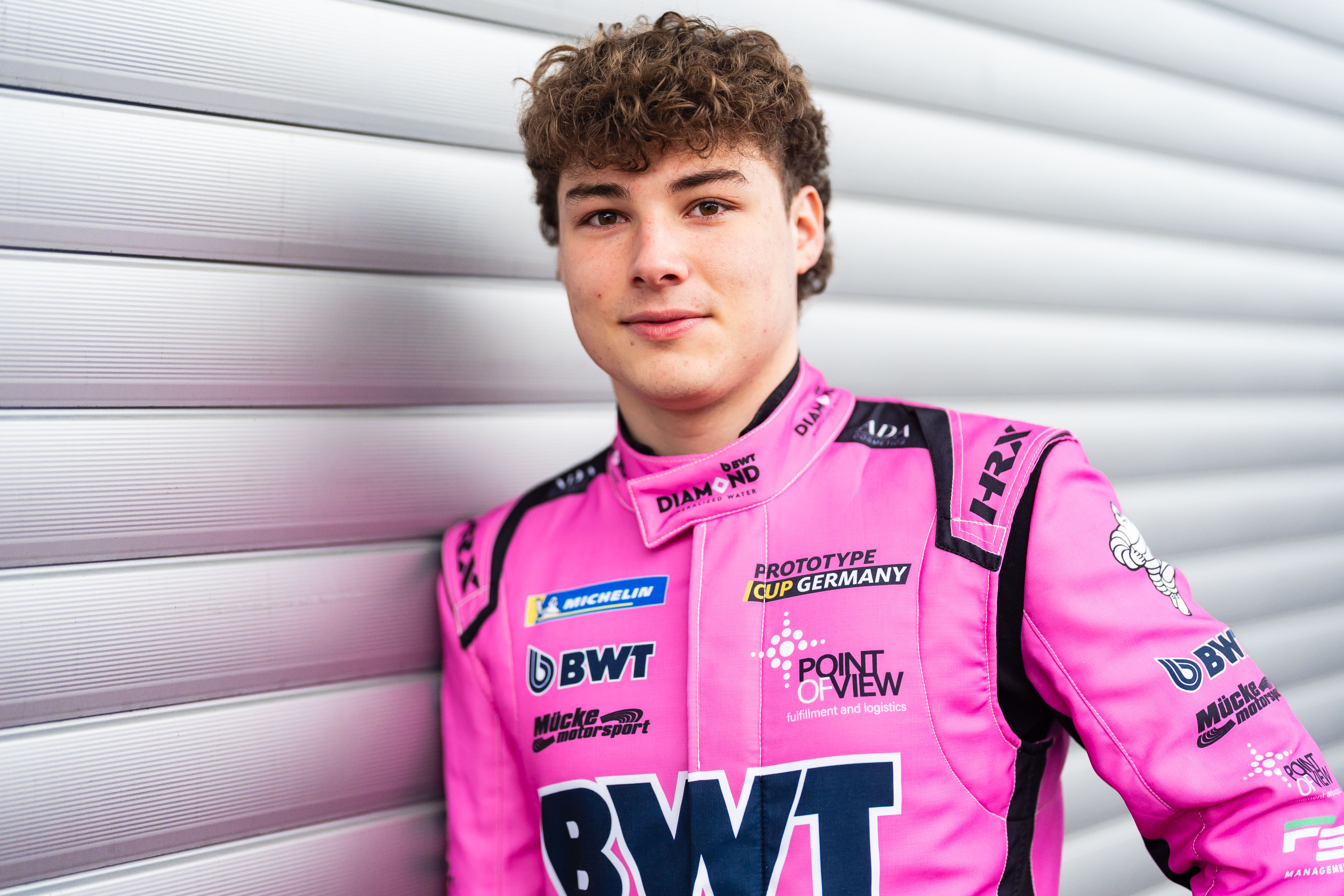 Niemcy nie rezygnują z 18-letniego Polaka. Kontrakt ogłoszony