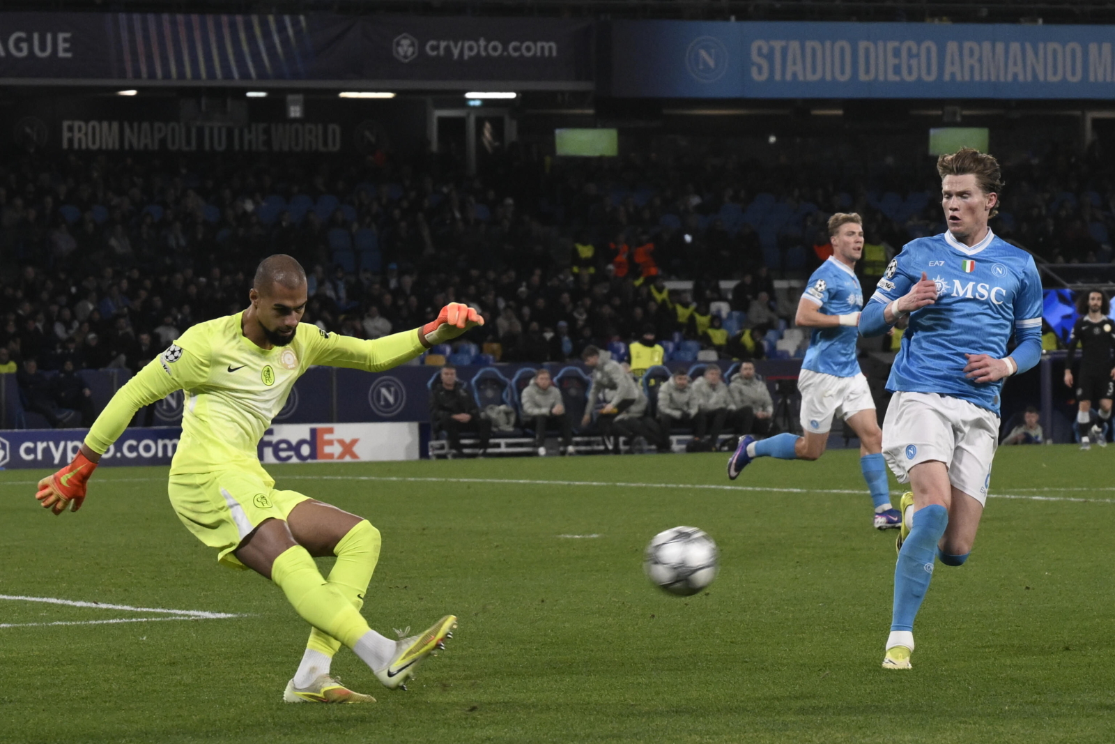 Wymiana ciosów i aż pięć goli! SSC Napoli za burtą, Chelsea w czołowej ósemce!