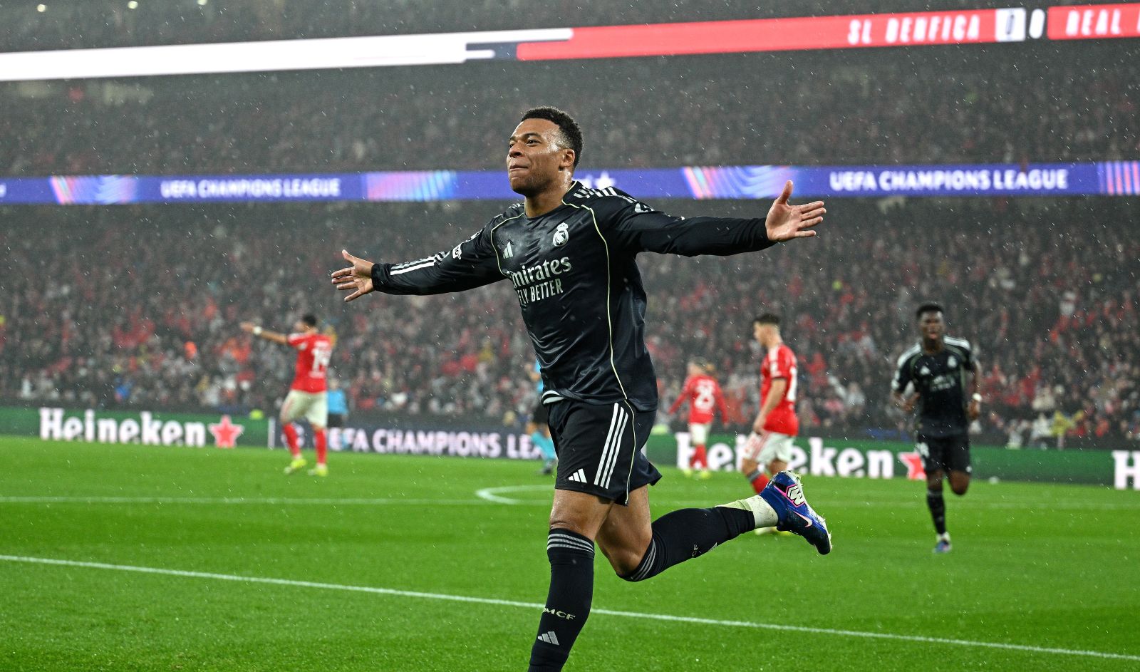 Mbappe strzela jak szalony. Poprawił rekord Ronaldo