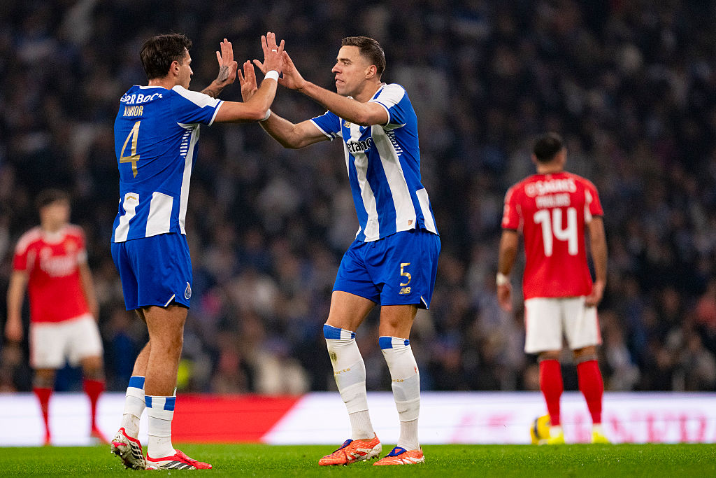 Wielka multiliga w Lidze Europy. Polacy w grze o awans