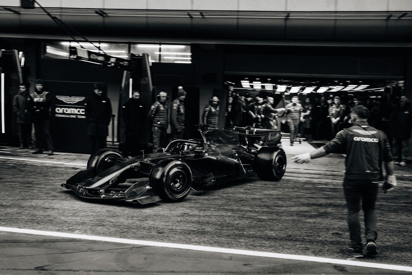 W końcu ukończyli budowę bolidu F1. Zepsuł się po kilku okrążeniach