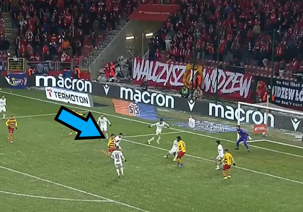Widzew zaskoczony przez 19-latka. Tak Jagiellonia objęła prowadzenie [WIDEO]