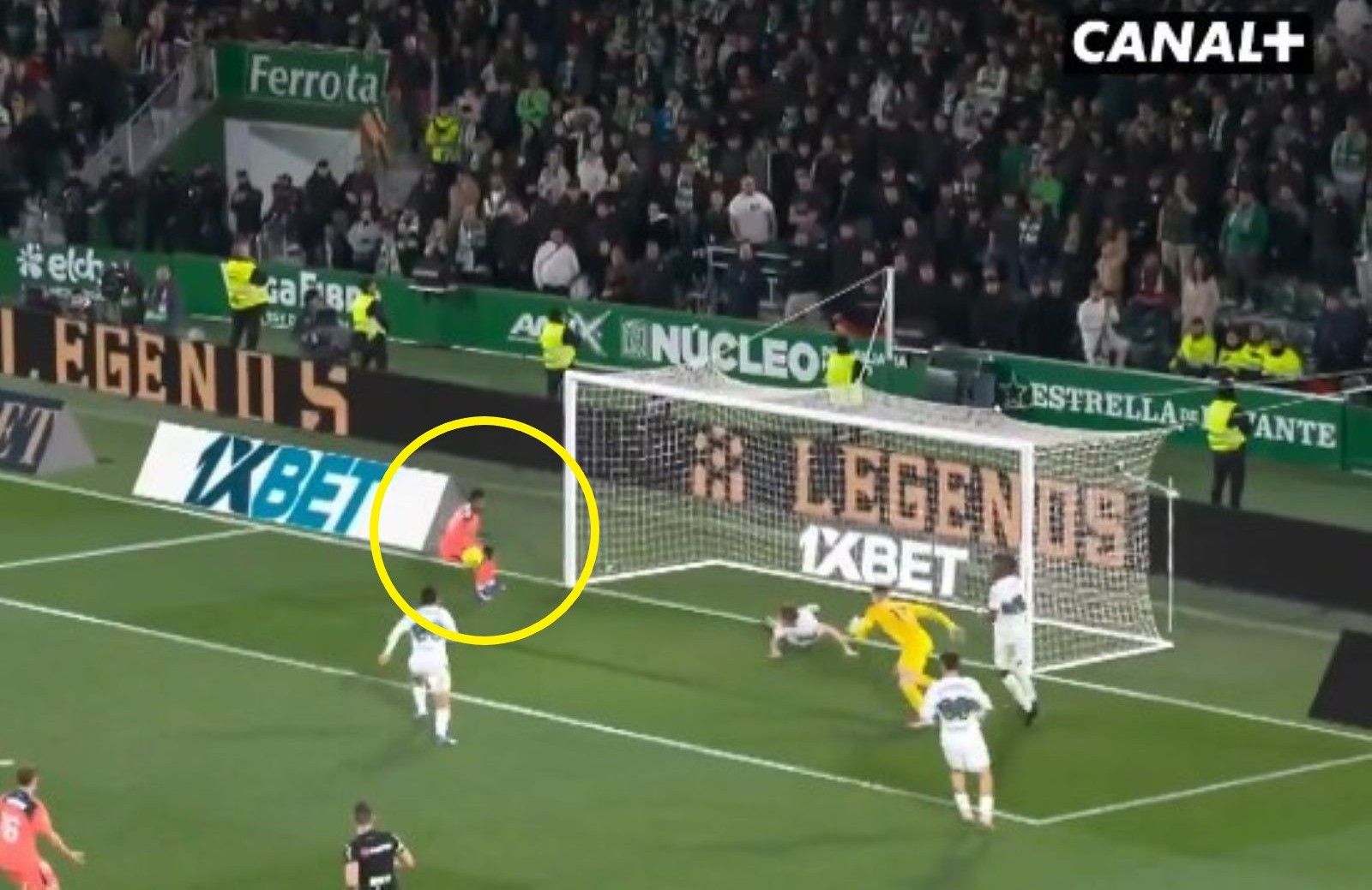 Rashford postawił kropkę nad "i"! Tak Barcelona przełamała rywali