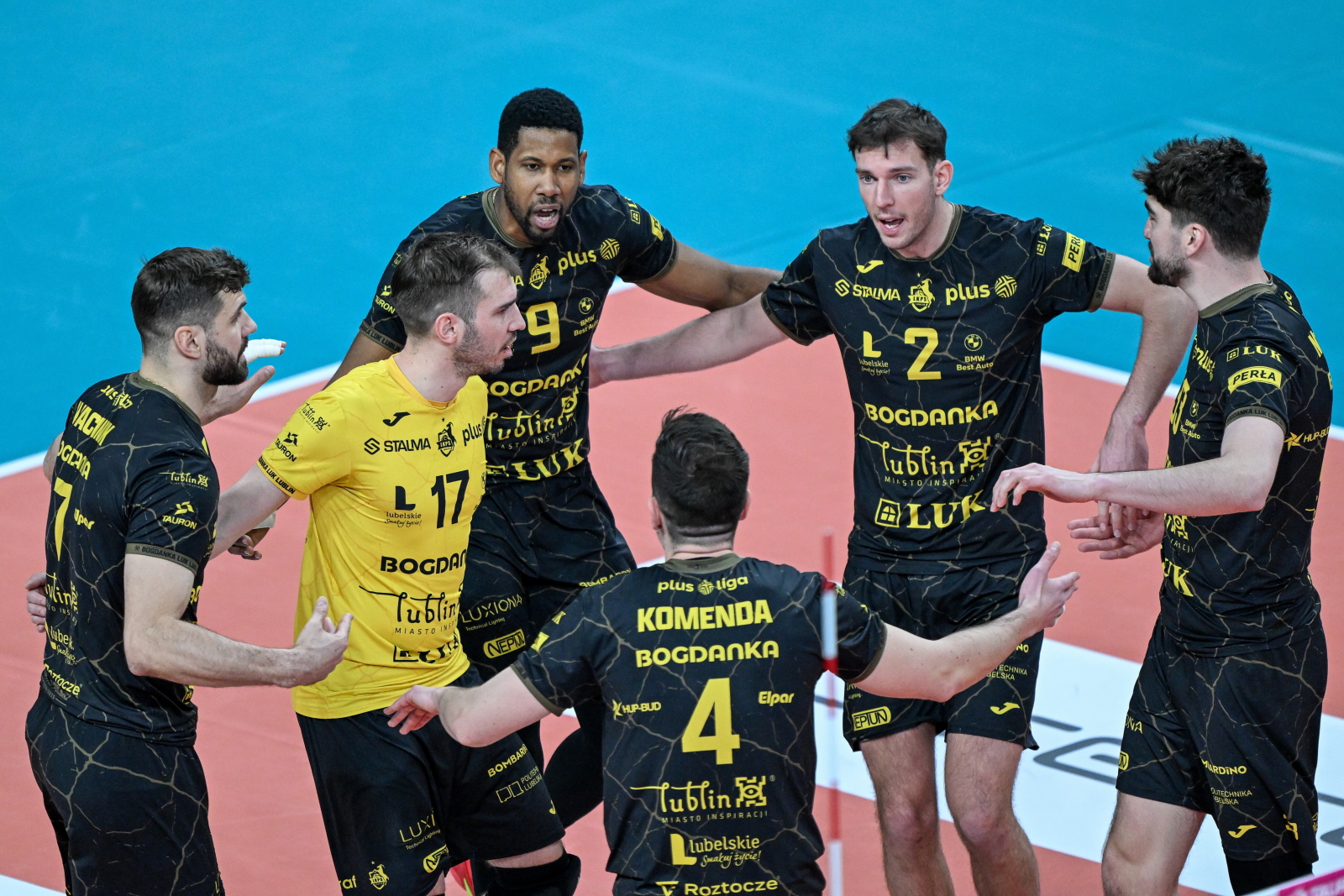 Jednostronne mecze? Zagrają czołowe polskie kluby