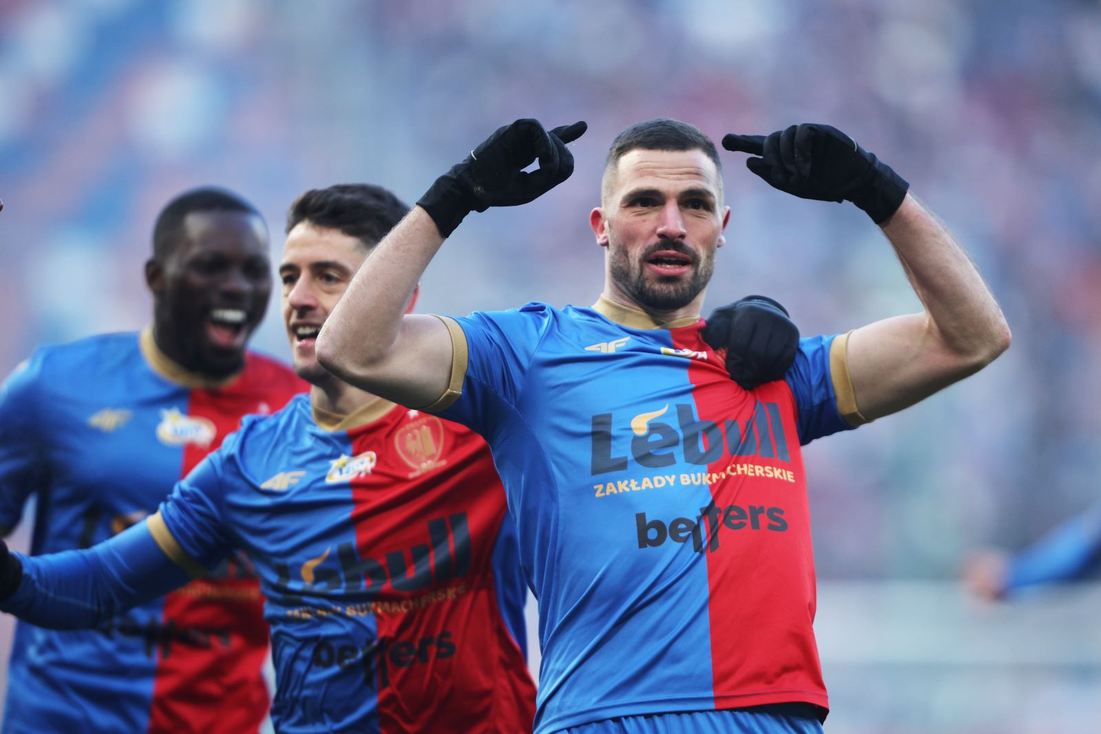 Piast Gliwice - Lech Poznań. Gdzie oglądać mecz PKO Ekstraklasy? O której początek?