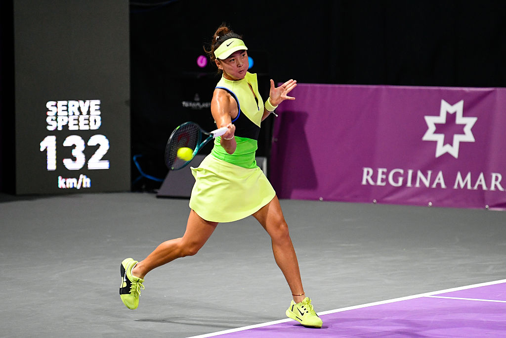 Blisko 3,5 godziny walki tenisistek o ćwierćfinał