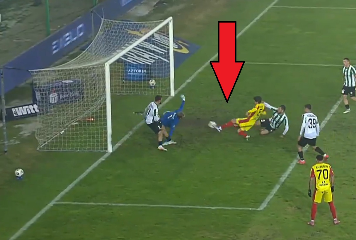 Wypuścił piłkę z rąk. Kuriozalny gol na początek kolejki