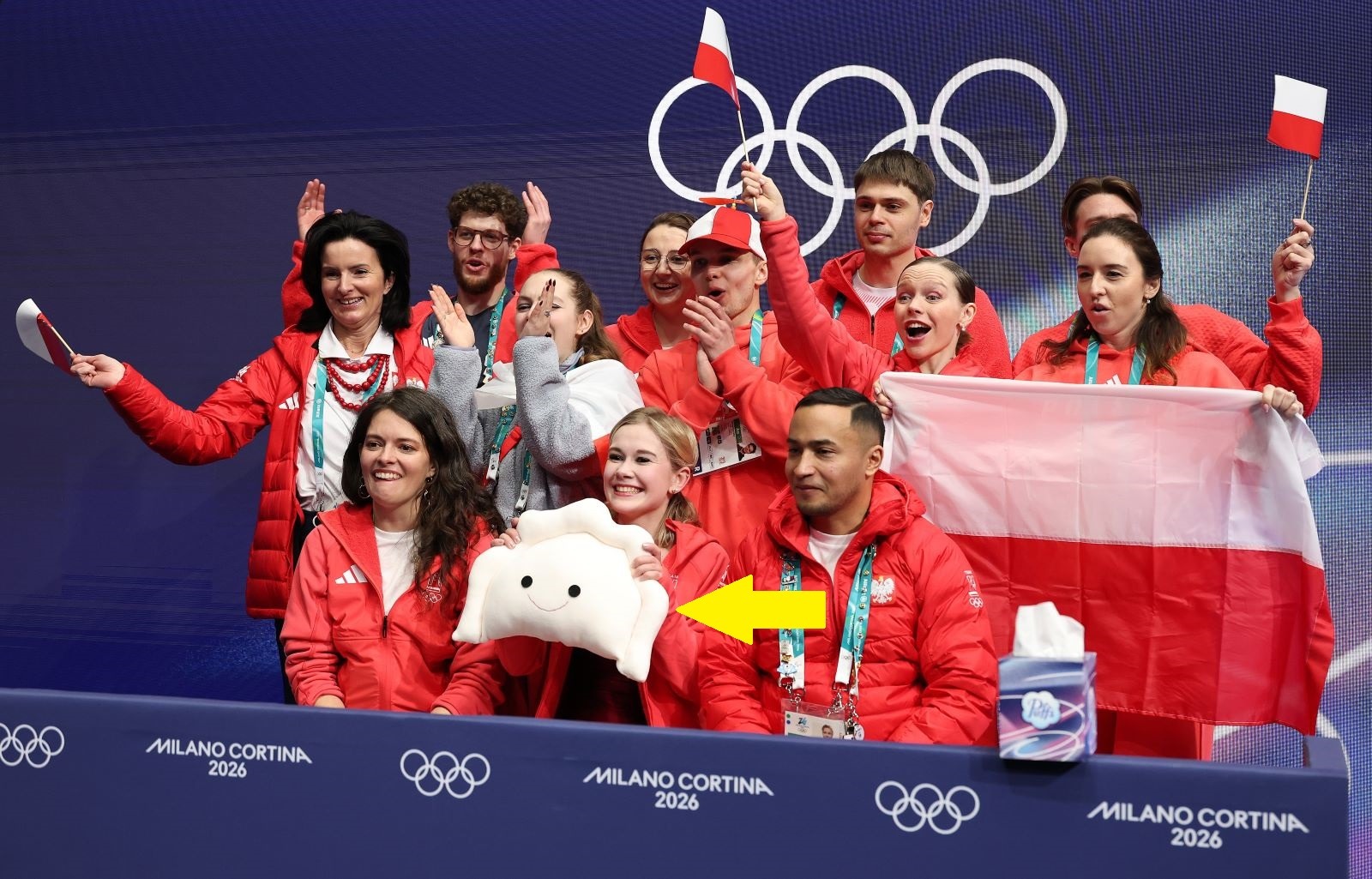 Maskotka Polki przykuła ich uwagę. Kanadyjczycy wypalili prosto z mostu