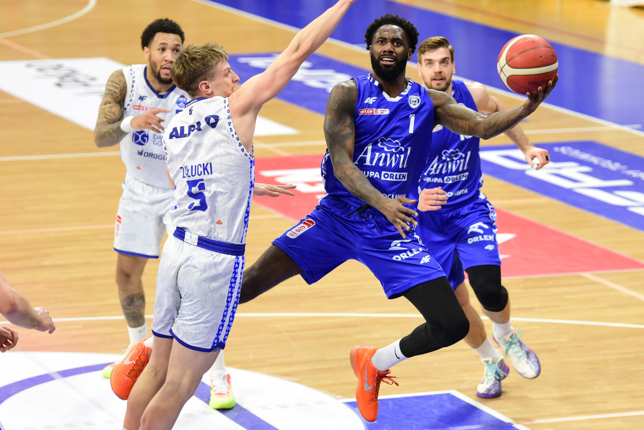 Transfery zrobiły robotę. "Nowi" kluczowi dla Anwilu