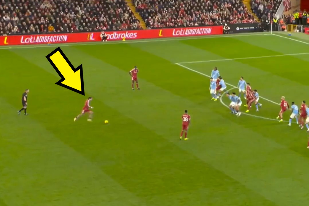 Kapitalny gol w hicie Premier League. Bramkarz mógł tylko patrzeć [WIDEO]