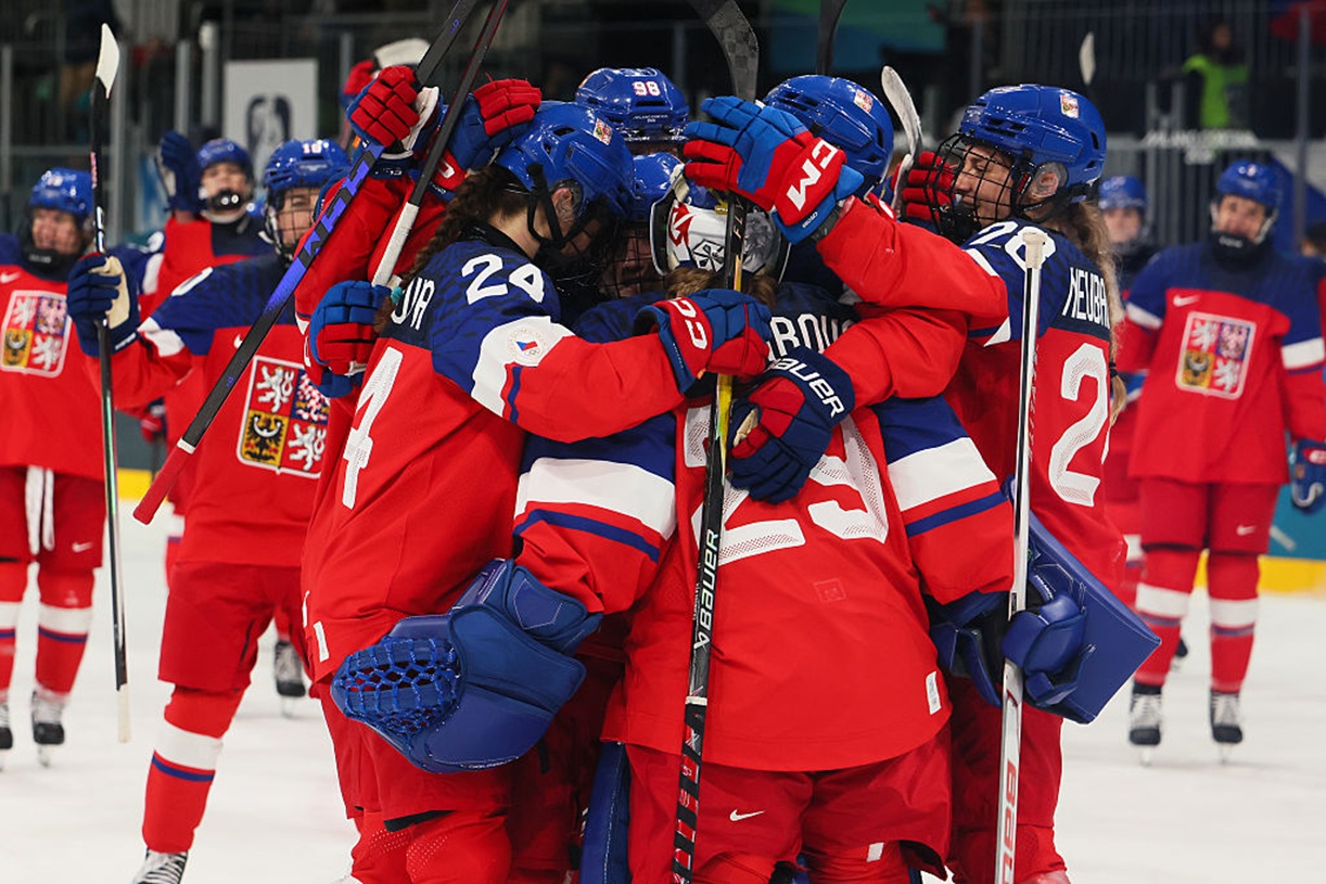 Dwa ciosy Czeszek wystarczyły na Finki. Peslarova zamurowała bramkę