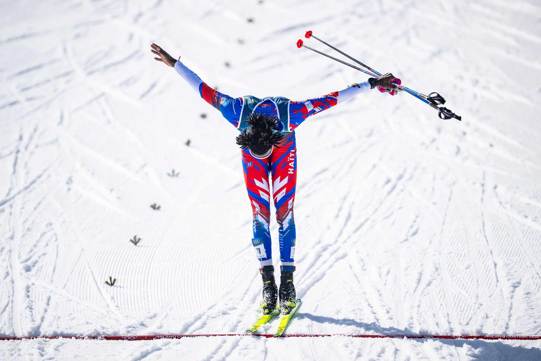 Dotarł na metę jako ostatni. Cały świat o nim mówi