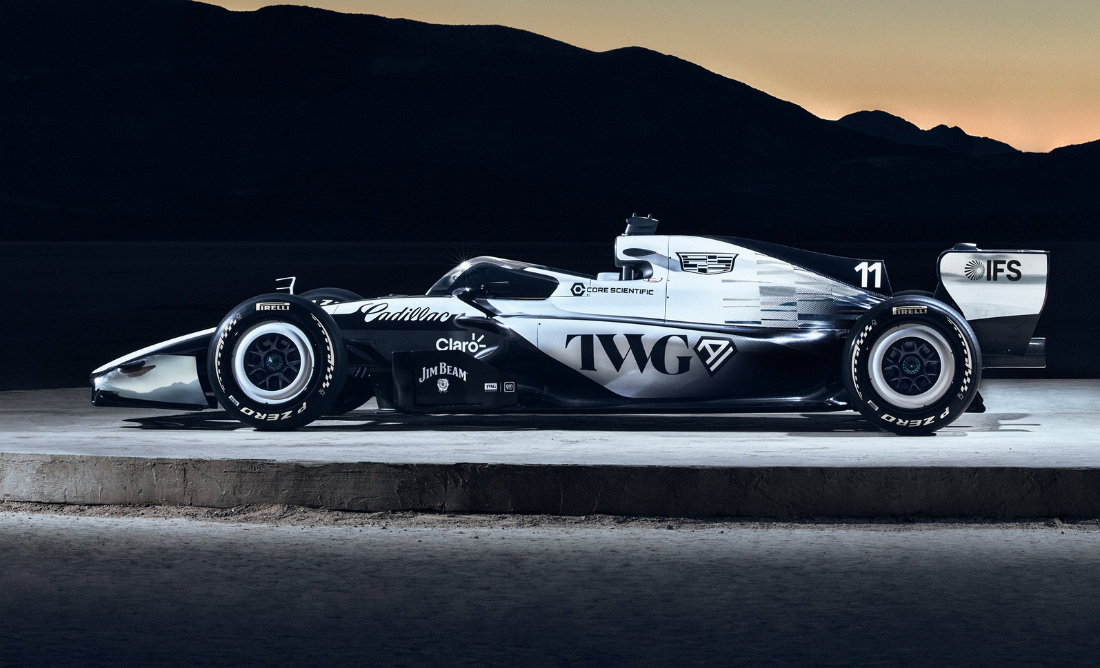 Amerykanie odkryli karty. Historyczne malowanie bolidu F1