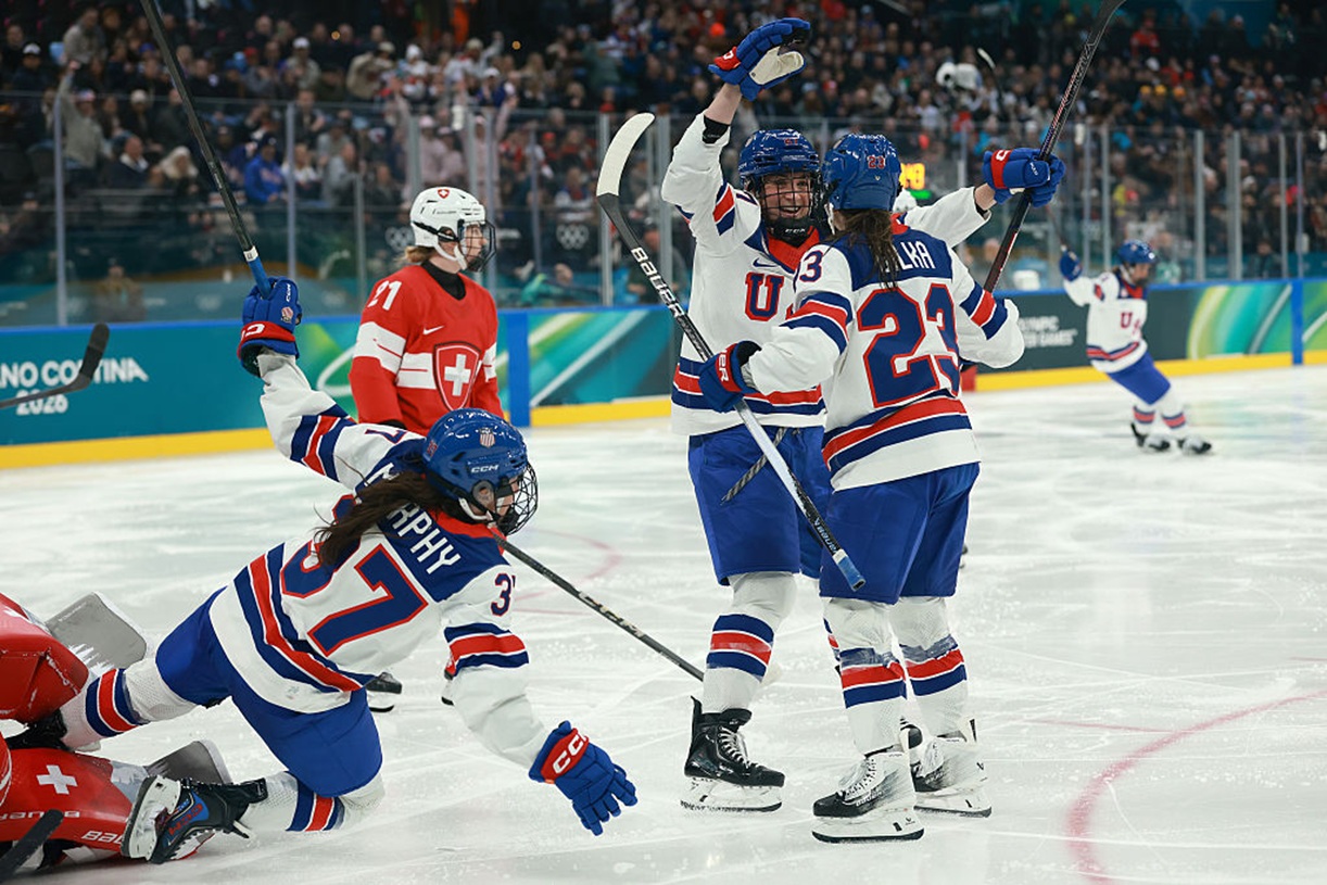 Amerykanki na piątkę. Przed nimi klasyk