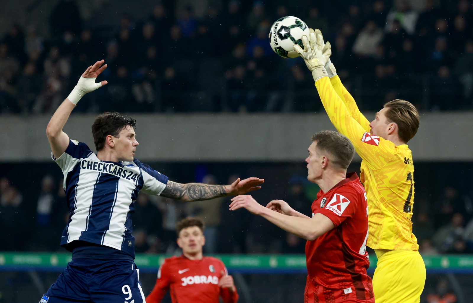 Koniec pięknej przygody Polaków w Pucharze Niemiec