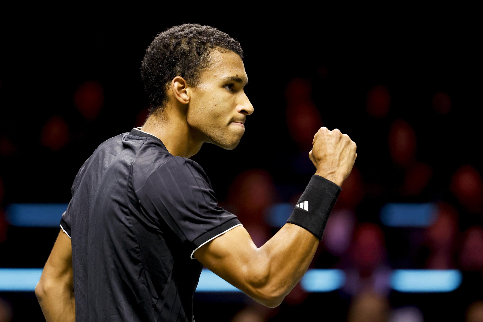 Świetny początek gwiazdorów. Faworyt gospodarzy już w ćwierćfinale