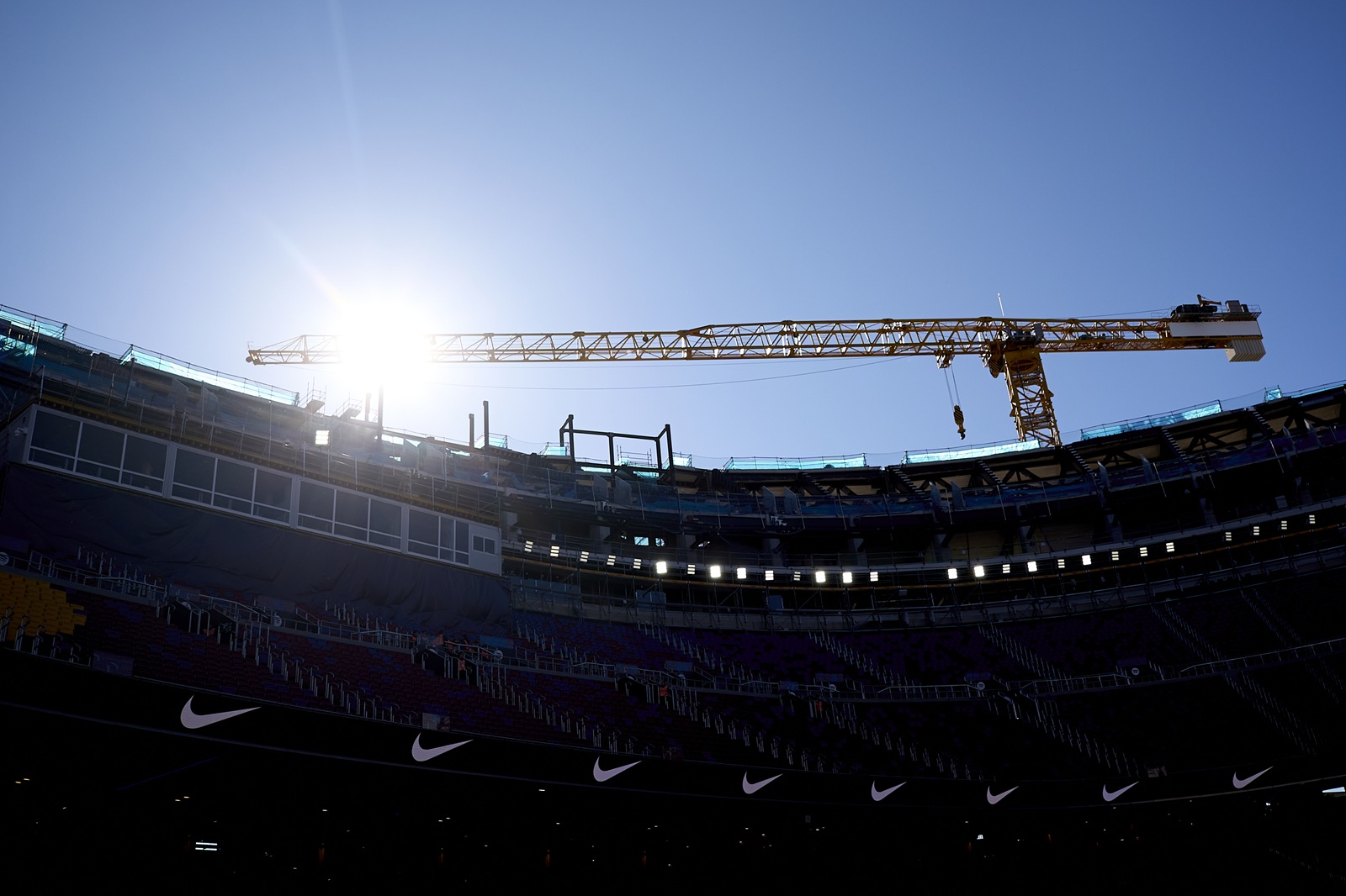 Huczne otwarcie! Wtedy Camp Nou będzie wypełnione kibicami