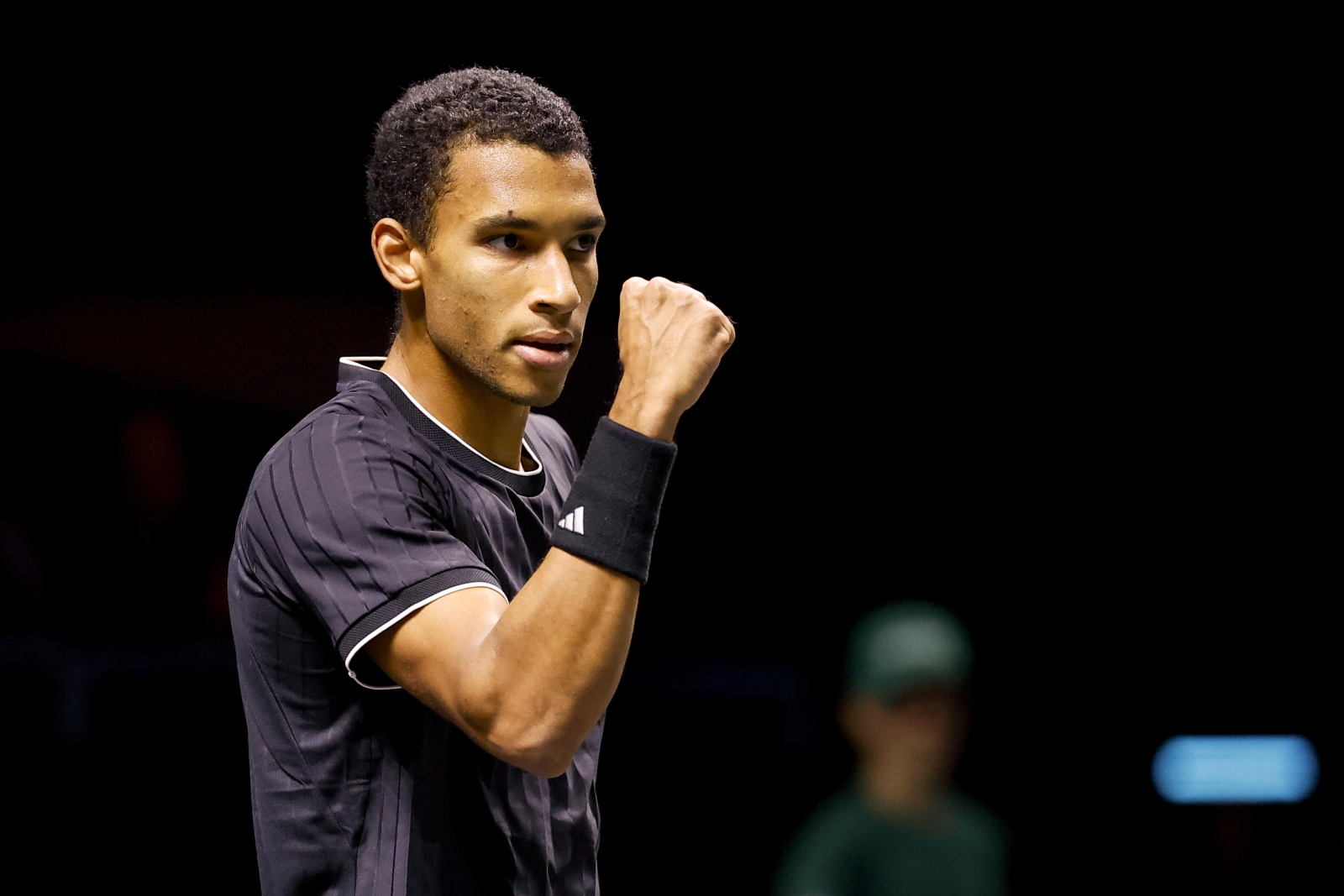 Kanadyjski gwiazdor kontynuuje serię. Pogromca Hurkacza poszedł za ciosem