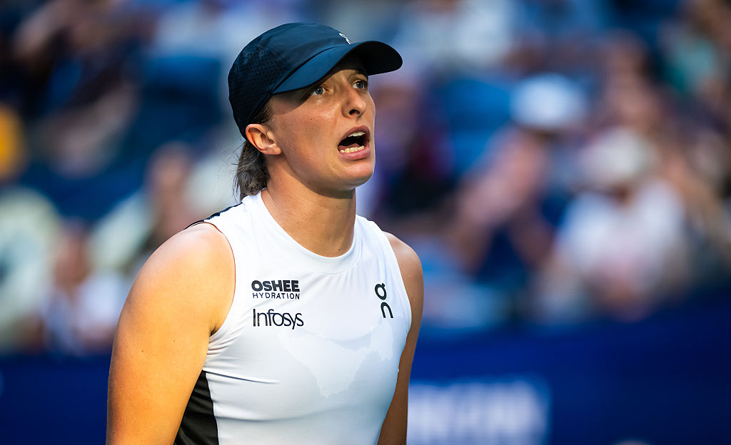 Nie uwierzysz, co Francuzi napisali o Świątek. "Przyłapana na gorącym uczynku"