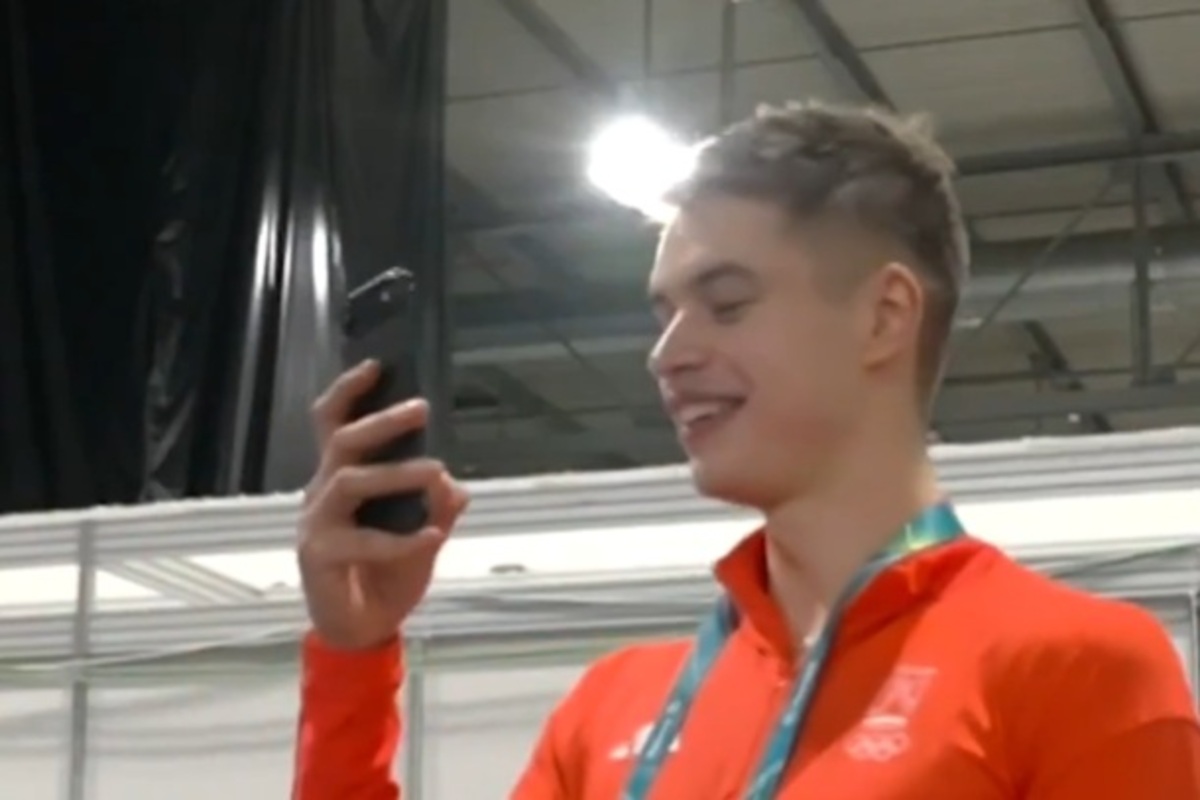 Po srebrnym medalu zadzwonił do Rosji. Wiadomo, do kogo