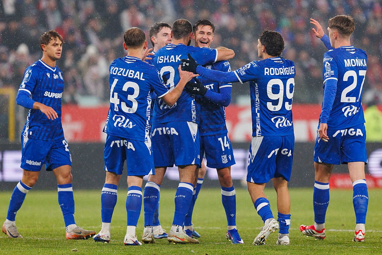 PKO Ekstraklasa. Gdzie oglądać mecz Lech Poznań - Piast Gliwice? Będzie w TV? Kiedy start?