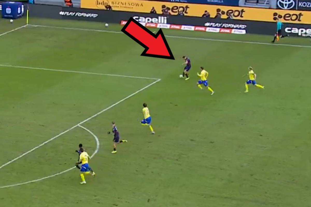 Asysta Grosickiego. Idealne dogranie [WIDEO]