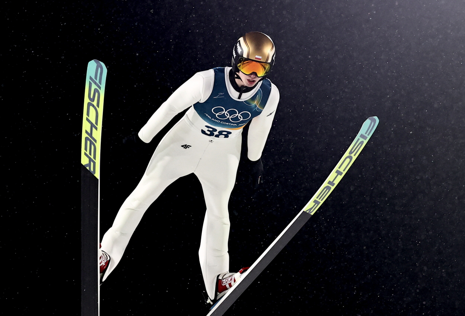 Trzeci medal polskich skoczków? Oto program startów ZIO 2026 na poniedziałek