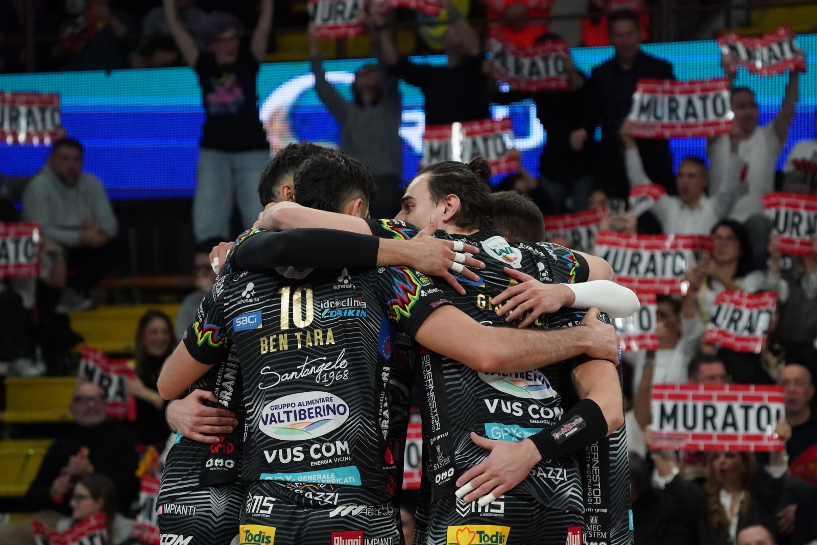 Tie-break w hitowym starciu. Perugia coraz bliżej triumfu w fazie zasadniczej