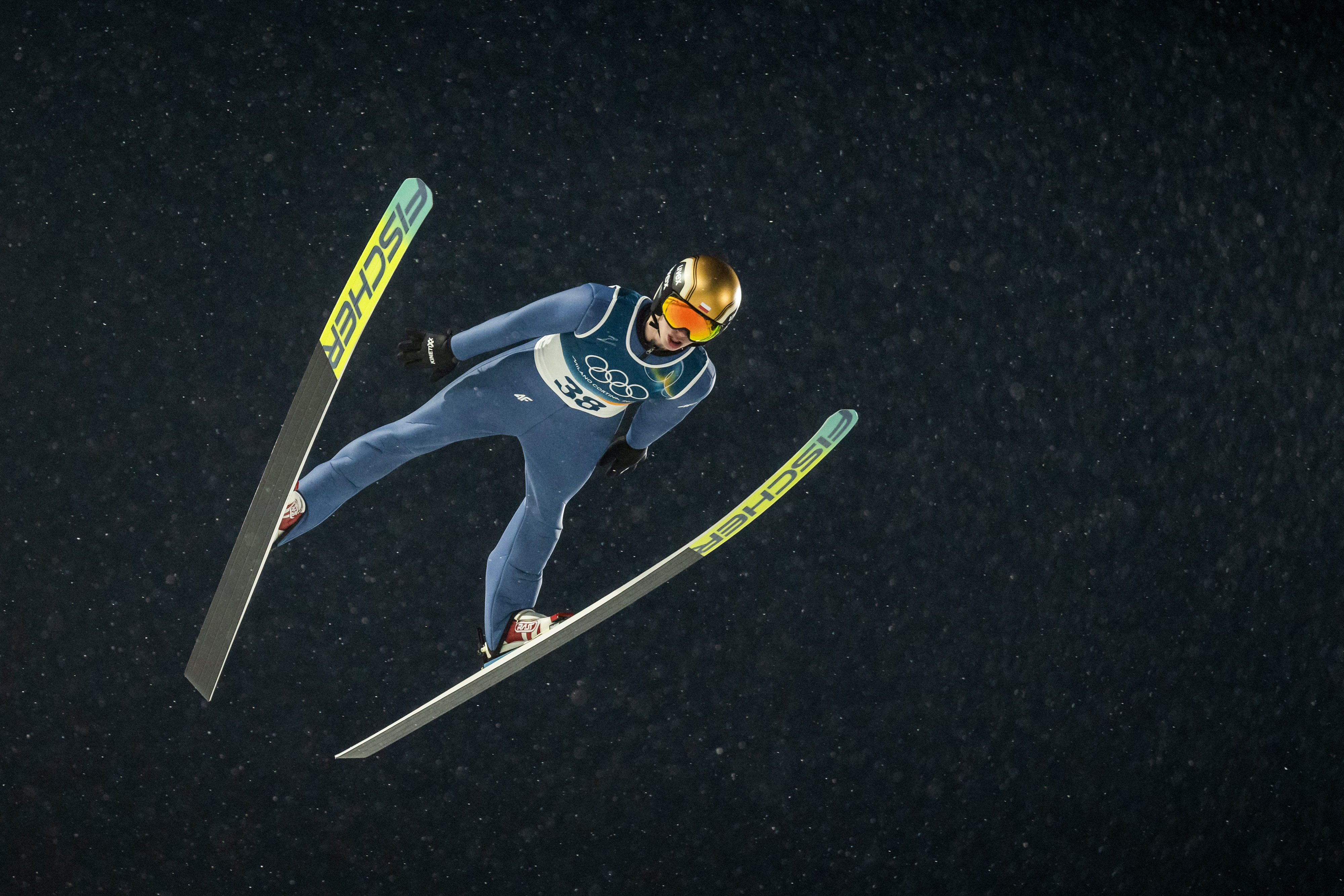 Problemy Kacpra Tomasiaka w serii próbnej. W konkursie trzeba skakać dalej!