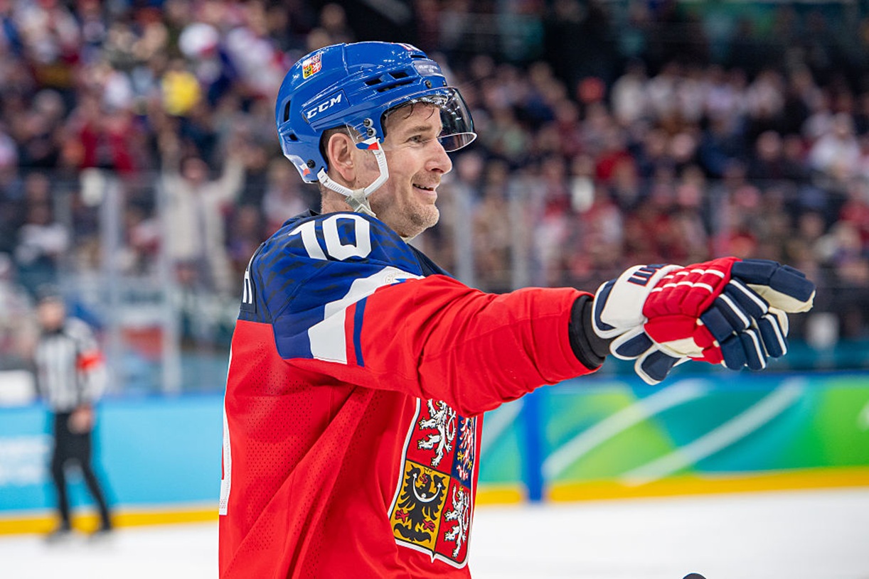 Szalona tercja rozstrzygnęła mecz. Legenda uratowała Czechów