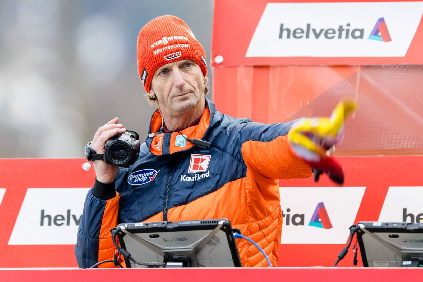 Prowadził Polaków, pracuje z Niemkami. "Jesteśmy rozczarowani"