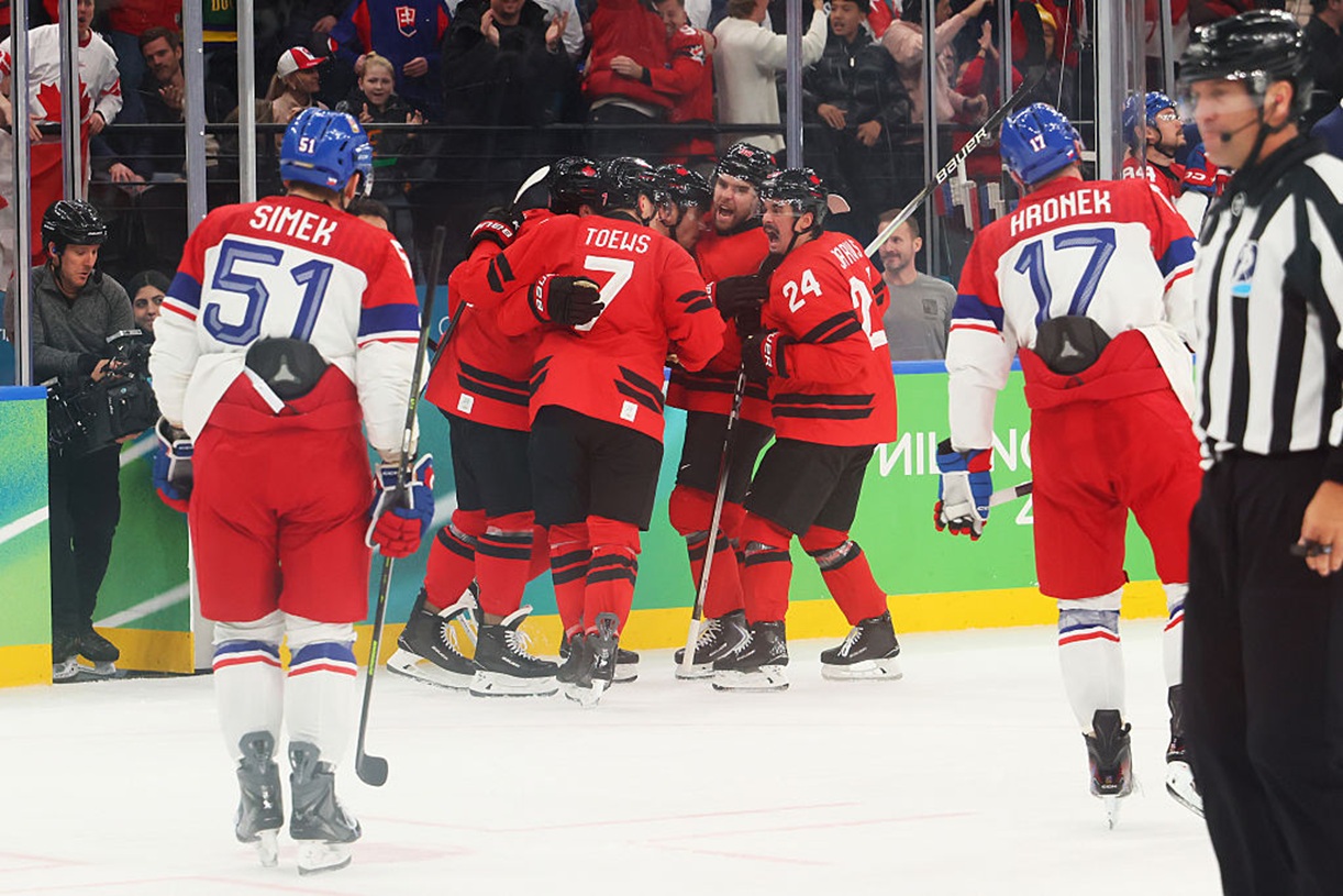 Szalony mecz Kanadyjczyków z Czechami. Zdecydował złoty gol!