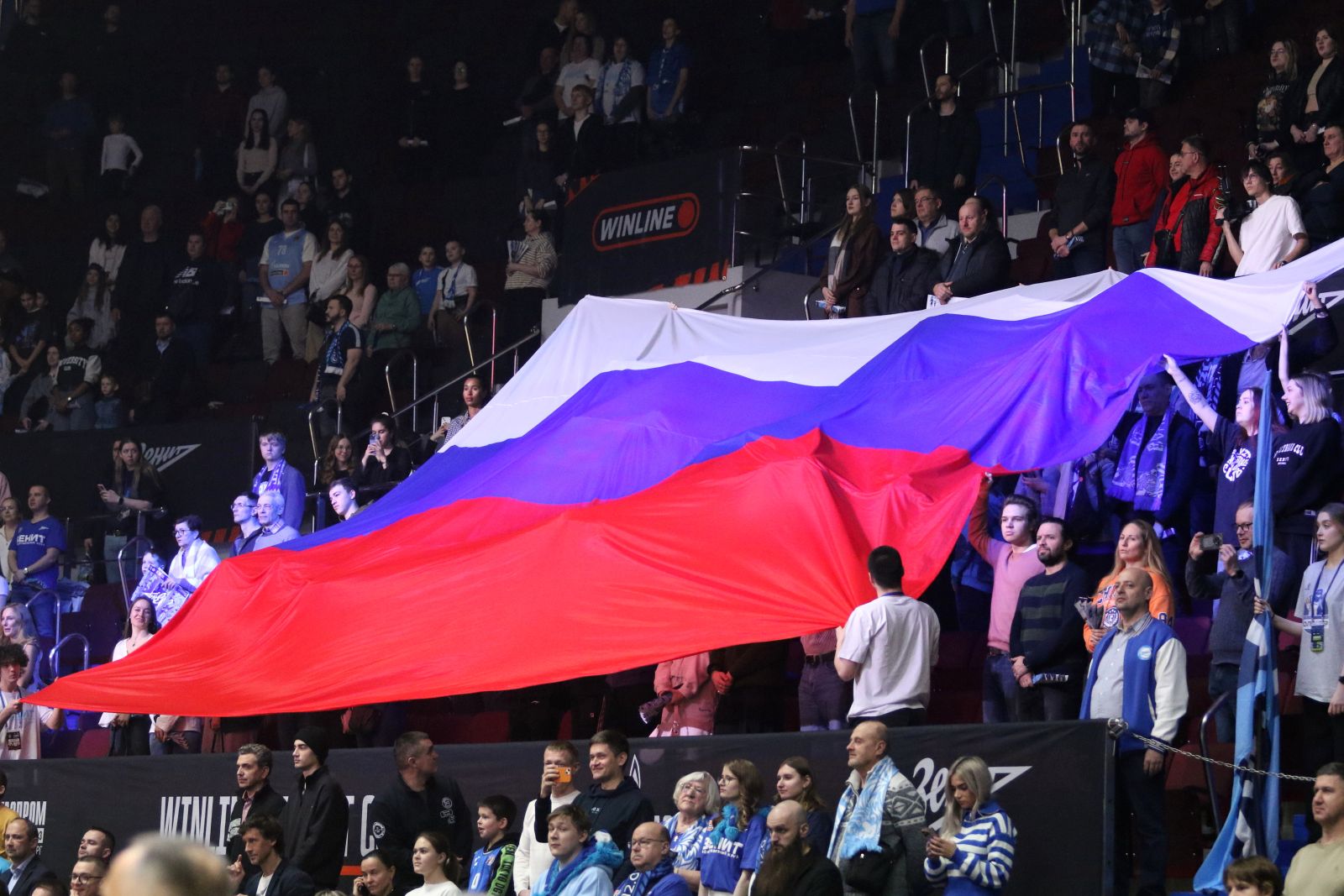 MKOl przygotował dla Rosjan paczki. Zdziwił ich jeden szczegół