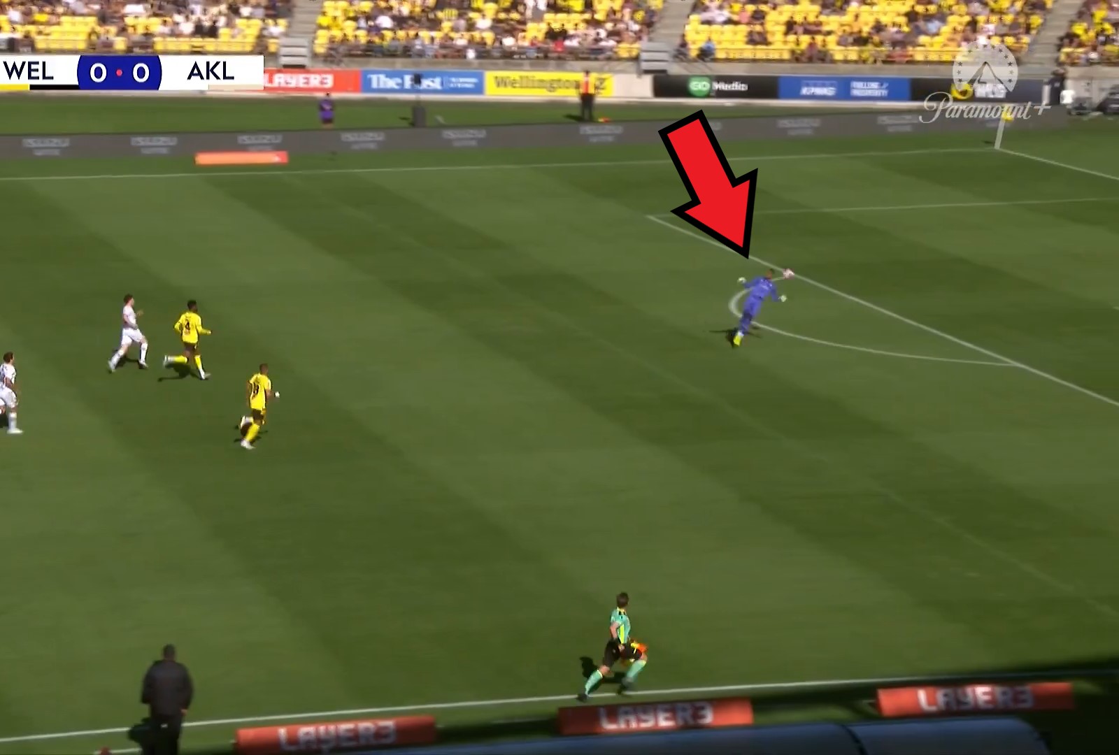 Mocny kandydat do "samobója" roku. Kibice łapali się za głowy [WIDEO]