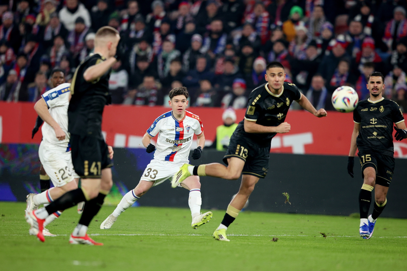 Sensacyjny koniec meczu w PKO Ekstraklasie. Czekali na taką wygraną 6000 dni