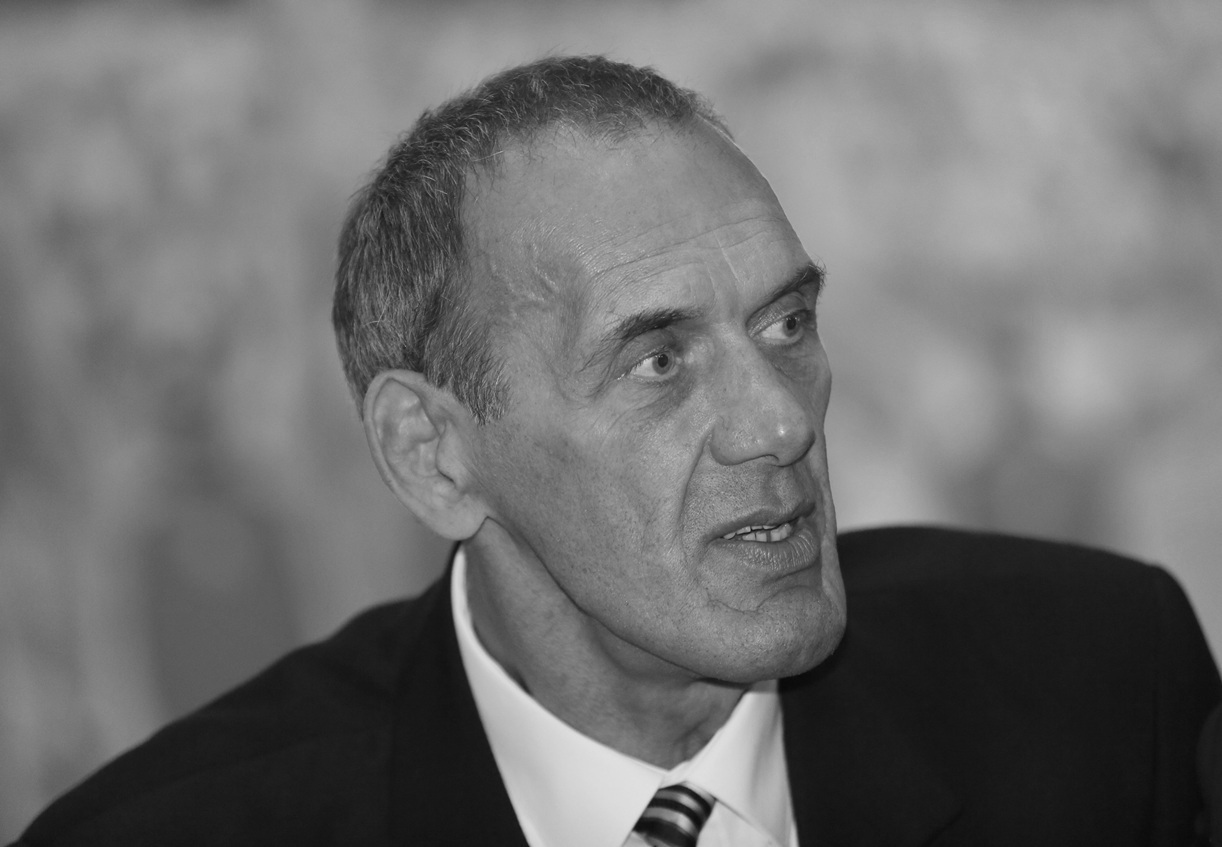 Mówili o nim "Olbrzym z Rzeszowa". Zmarł Adam Sandurski