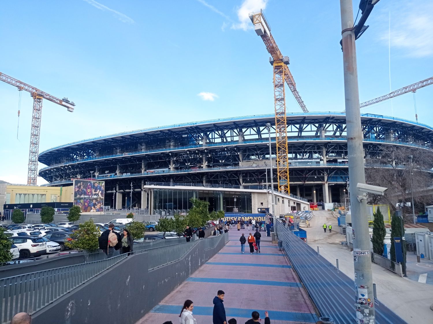 Co z "Lewym"? Skład FC Barcelony na mecz z Levante