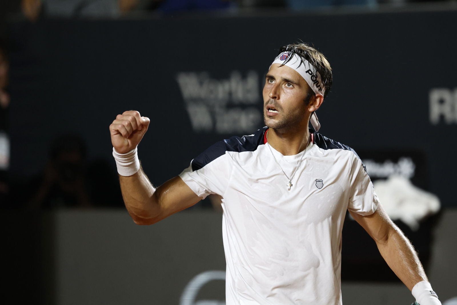 Wielki i pracowity dzień Argentyńczyka. Rozegrał sześć setów i zdobył debiutancki tytuł