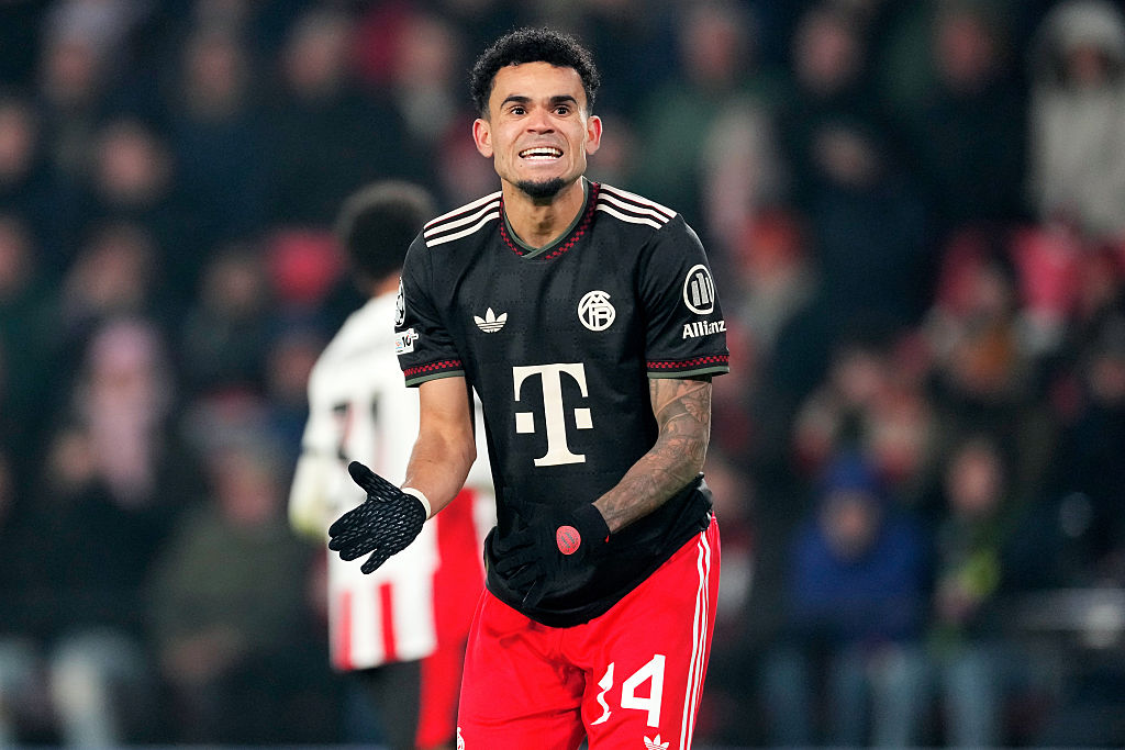 Nietypowa klauzula w kontrakcie gwiazdora. Kary finansowe za brak nauki